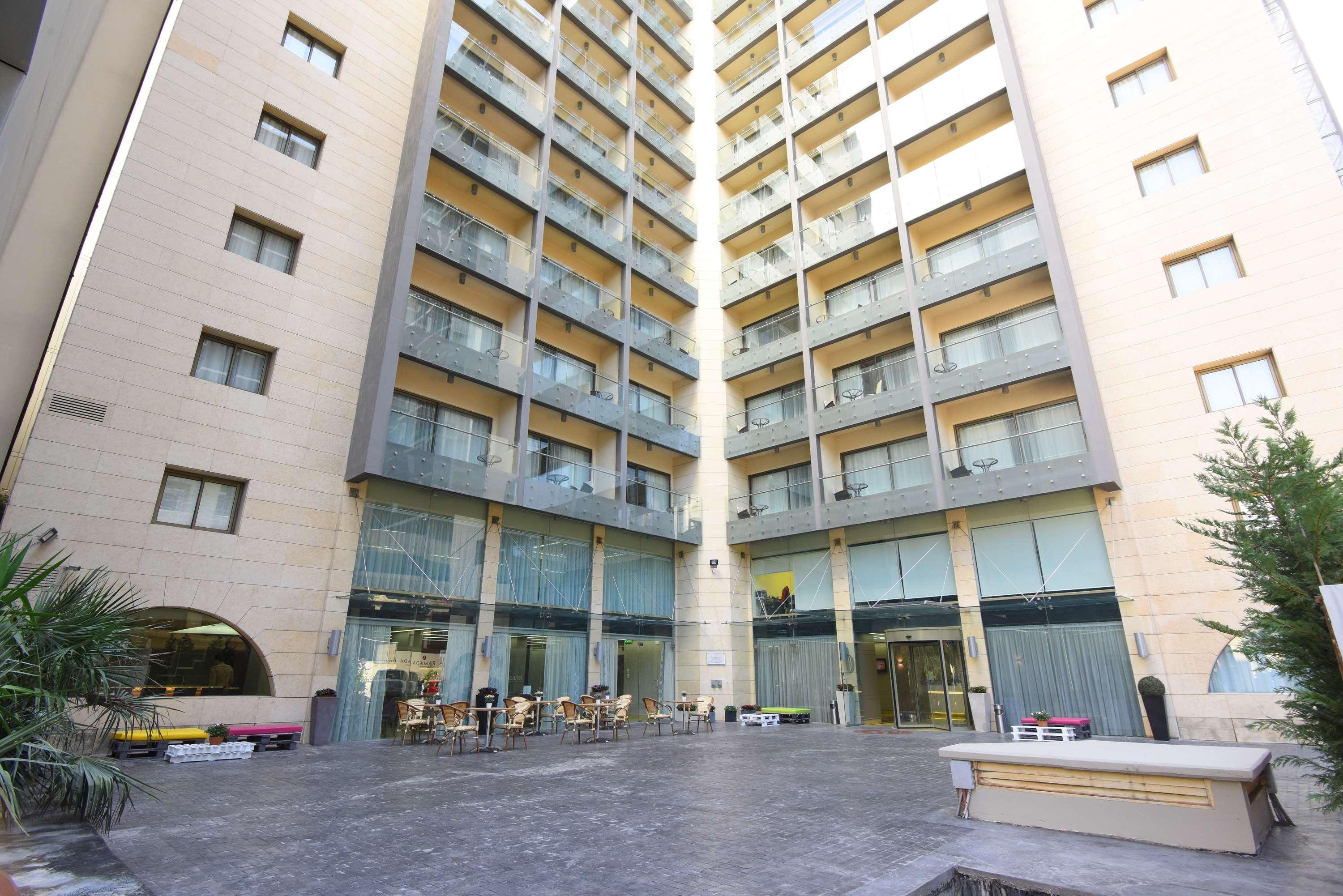 รามาดา บาย วินด์แฮม ดาวน์ทาวน์ เบรุต Hotel ภายนอก รูปภาพ